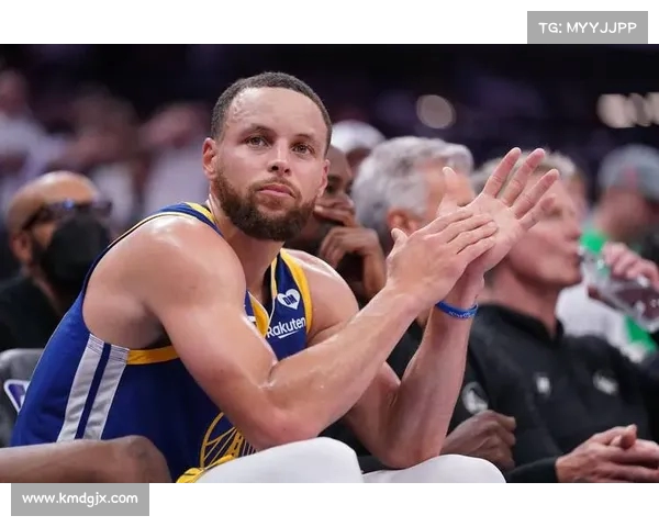 NBA超远三分球的崛起与影响分析探索从库里到未来篮球的演变趋势 NBA超远三分球的崛起与影响分析探索从库里到未来篮球的演变趋势