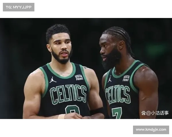 NBA球星交易风云再起 多队争夺超级巨星引发联盟震动