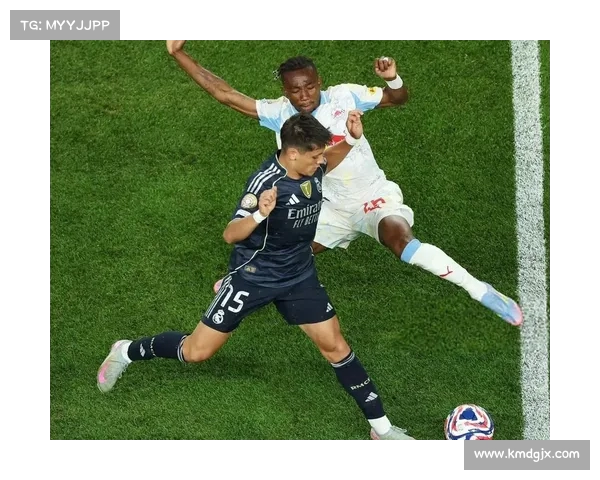 马卡：阿隆索对居莱尔表现极为满意 将以主力身份开启新赛季